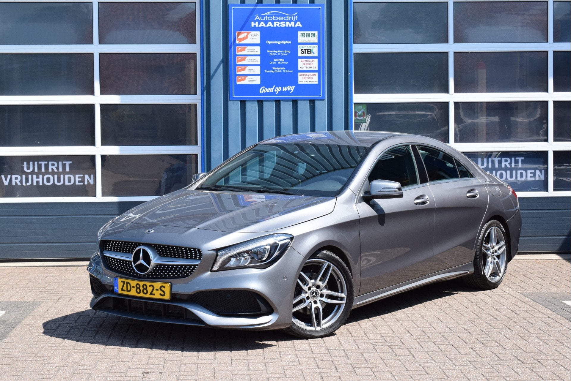Mercedes-Benz CLA-Klasse AMG LINE Automaat 180 (bj 2019), Auto's, 4 cilinders, 715 kg, 122 pk, Sedan
