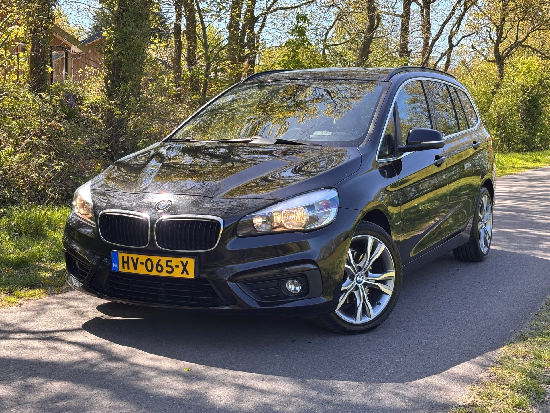 BMW 2-serie Gran Tourer 216d Corporate Lease Essential | Aut, Auto's, BMW, Gebruikt, Euro 6, 2-Serie Gran Tourer, Zwart
