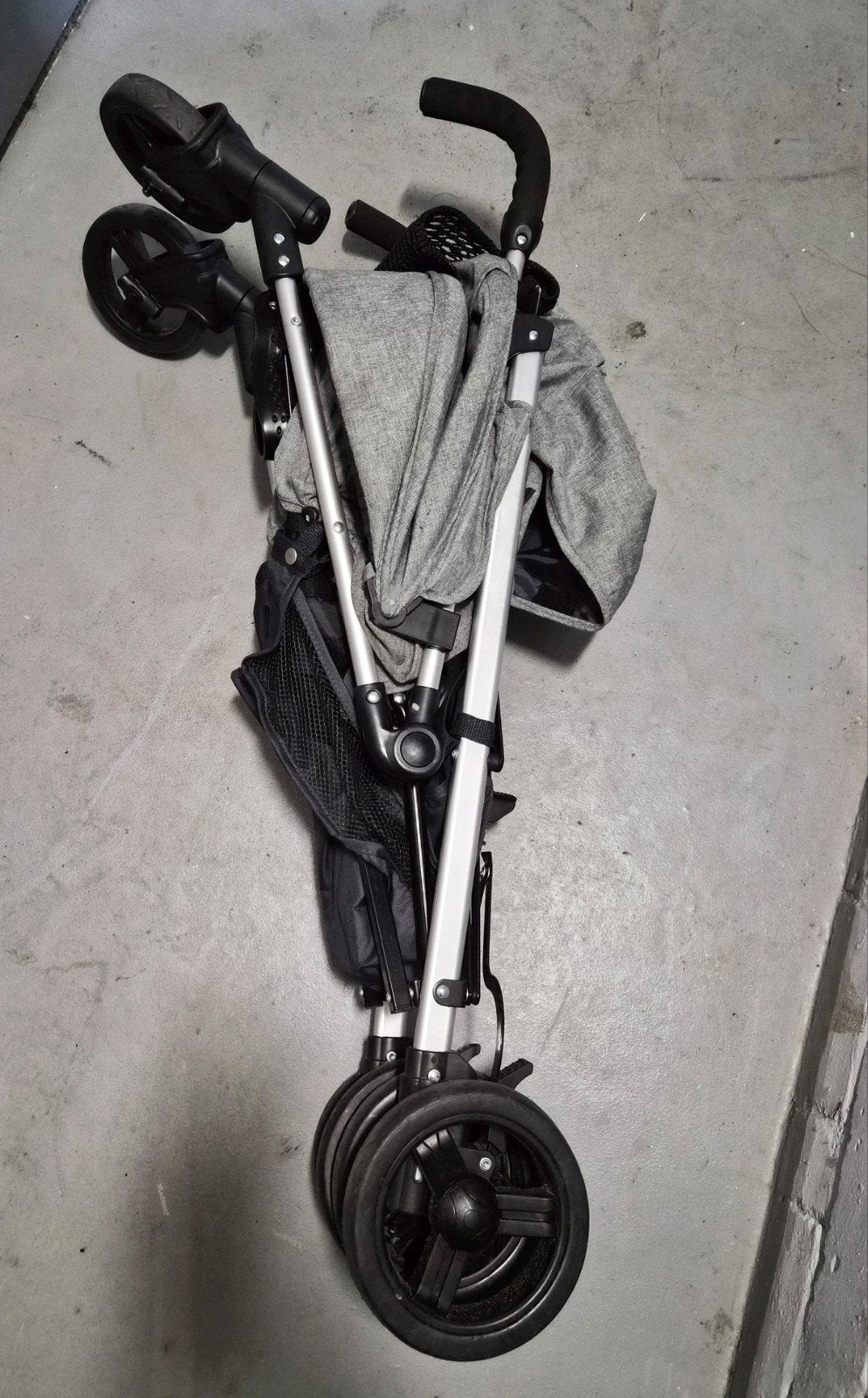 Prenatal Buggy met boodschappen net erbij, Ophalen, Gebruikt, Overige merken