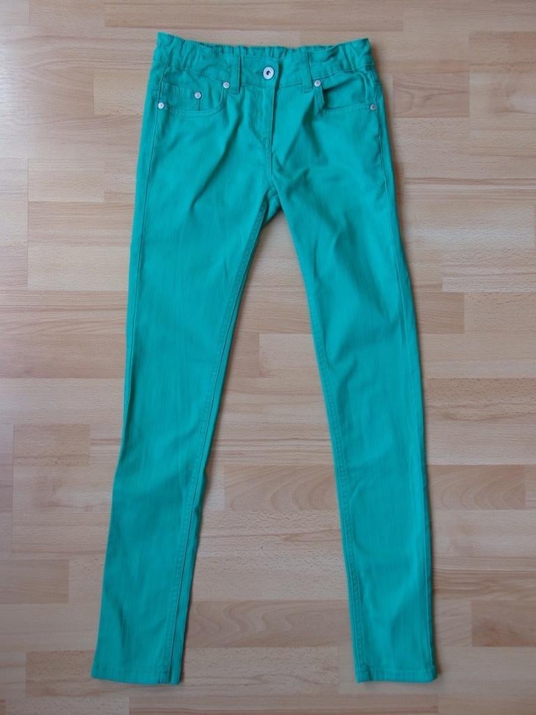 Groene broek van C&A maat 152 voor een smal meisje, Gebruikt, C&A, Meisje, Ophalen