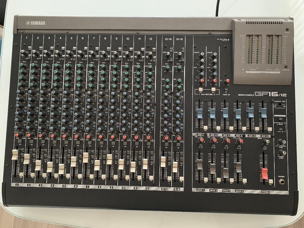 Mengpaneel Yamaha GF 16/12, Ophalen, Zo goed als nieuw, Audio