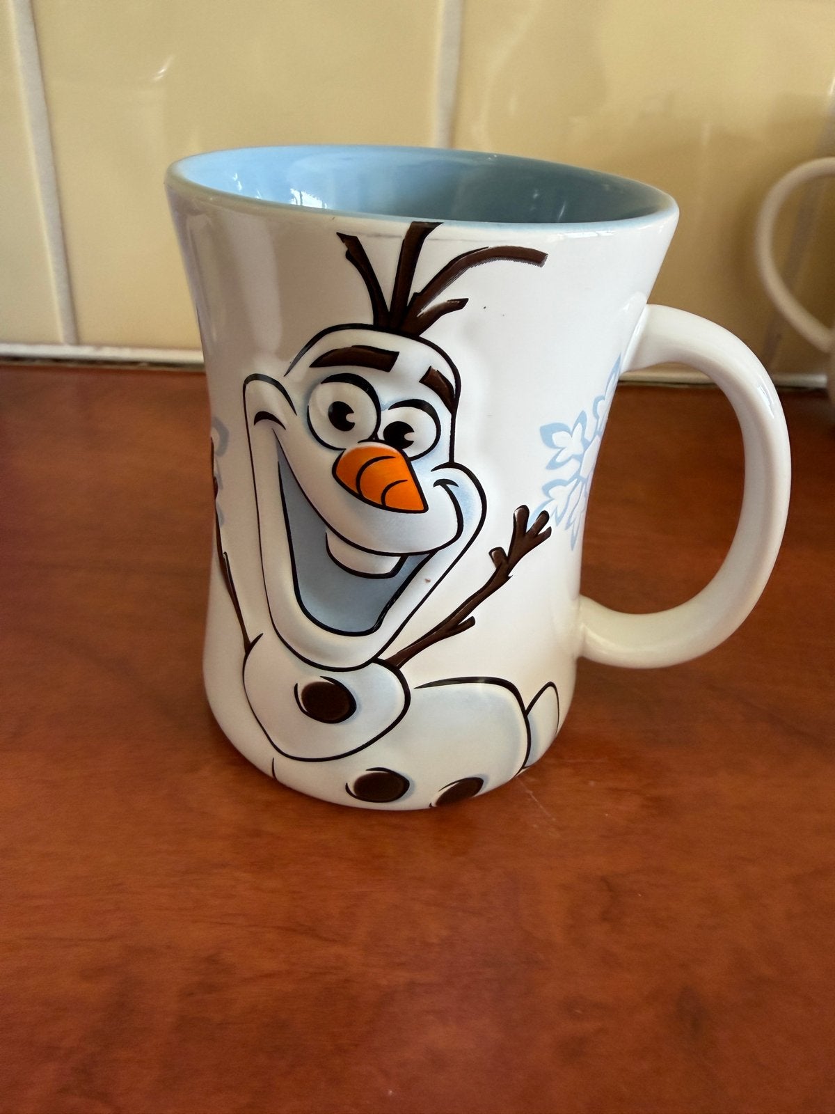 Olaf mok Disneyland Parijs, Ophalen of Verzenden, Overige figuren, Gebruikt, Servies