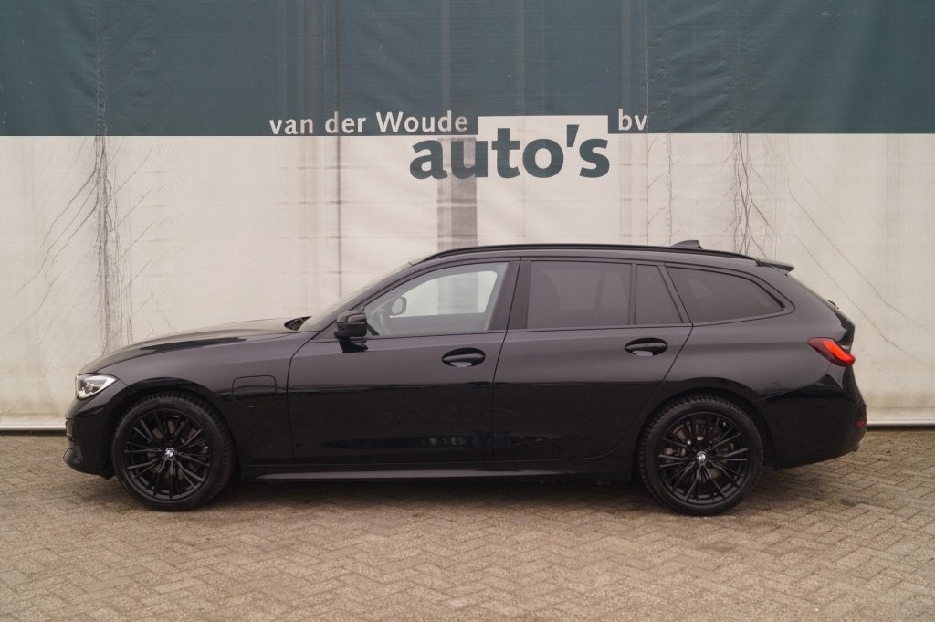 BMW 3 Serie Touring 320e PHEV Business Edition -LEER-TREKHAA, Auto's, BMW, 1998 cc, Gebruikt, Euro 6, 4 cilinders