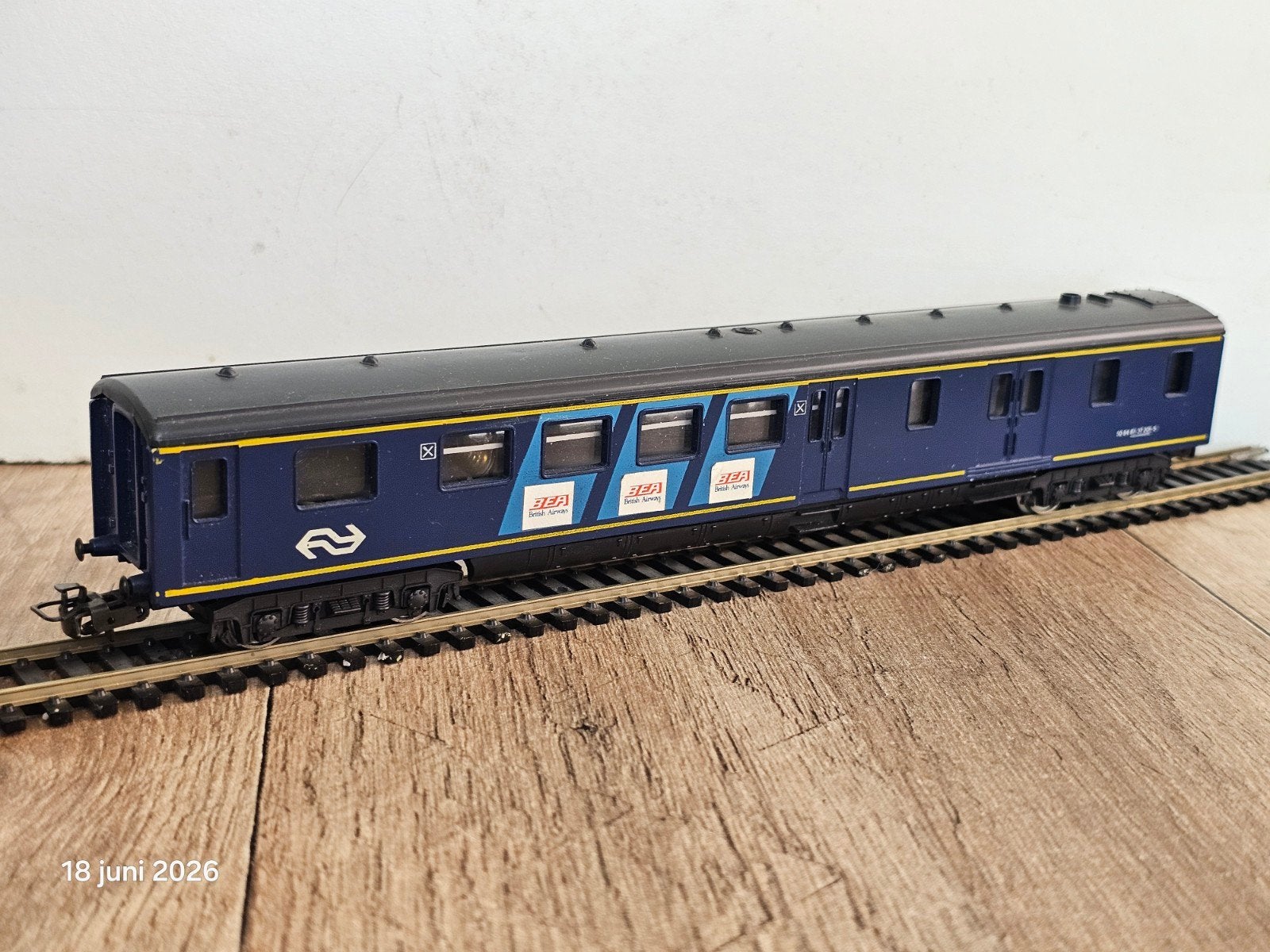 Lima NS Rijtuig HO met Verlichting - Modelspoorbaan, Gebruikt, Wagon, Ophalen of Verzenden, NS