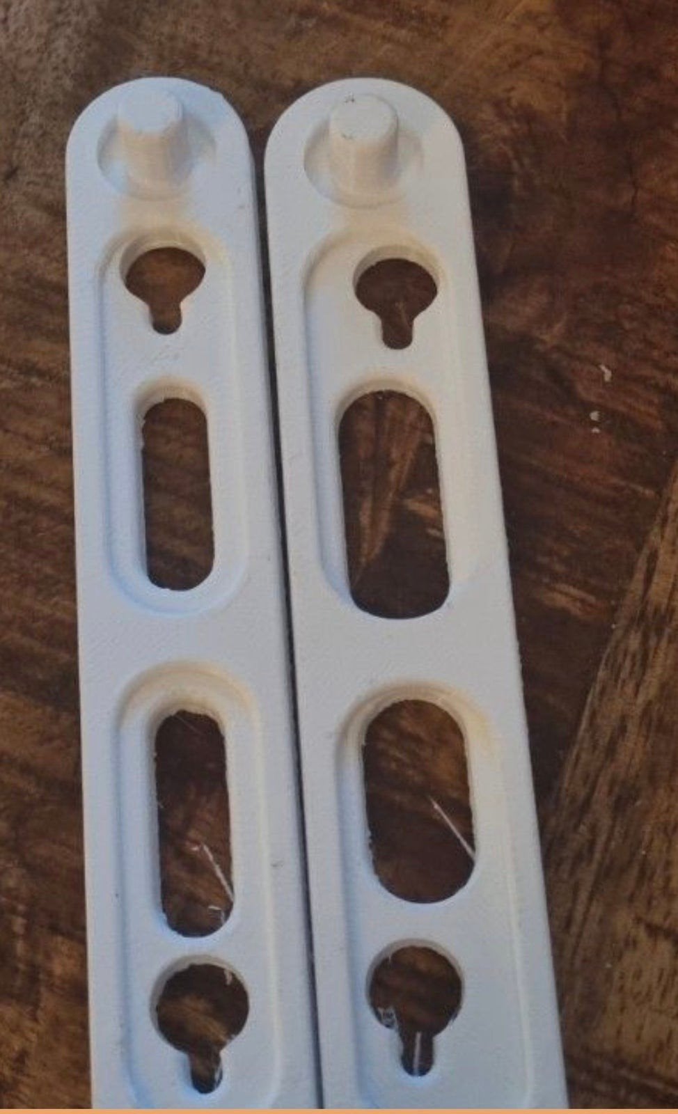 Makita Oplader Ophangbeugels – 3D Geprint, Doe-het-zelf en Verbouw, Ophalen of Verzenden, Nieuw, 100 tot 250 mm, Overige typen