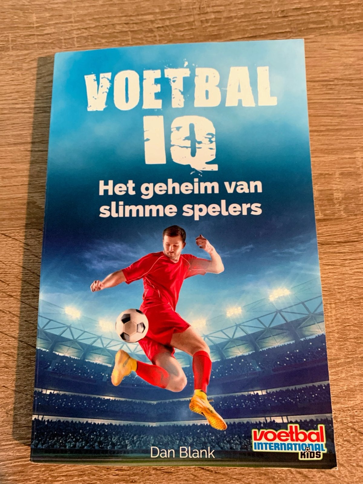 Voetbal IQ: Het geheim van slimme spelers - Dan Blank, Ophalen of Verzenden, Zo goed als nieuw