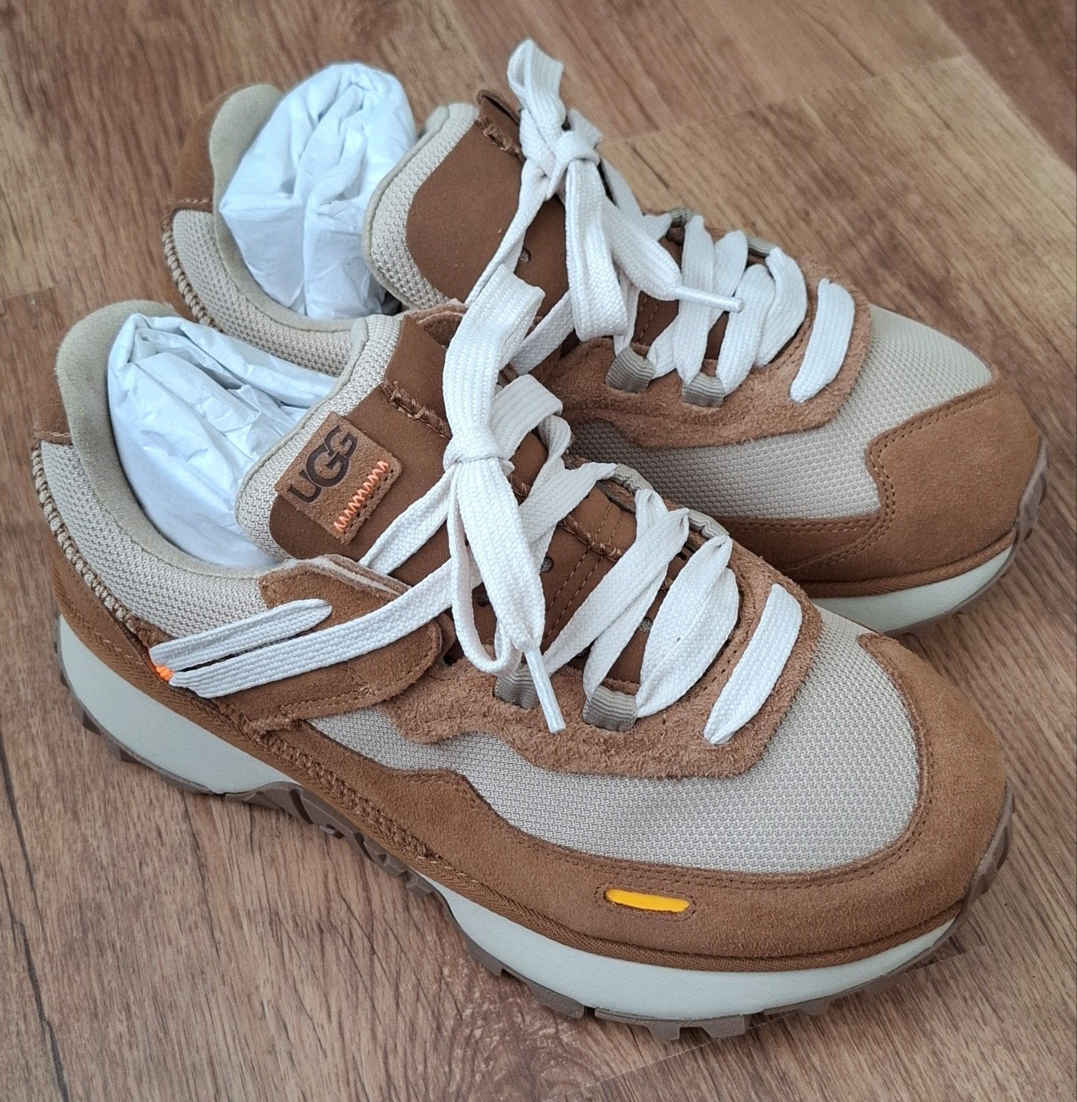 Nieuwe UGG M Retrofi Low sneakers voor heren, maat 42, Ophalen, UGG, Bruin, Nieuw