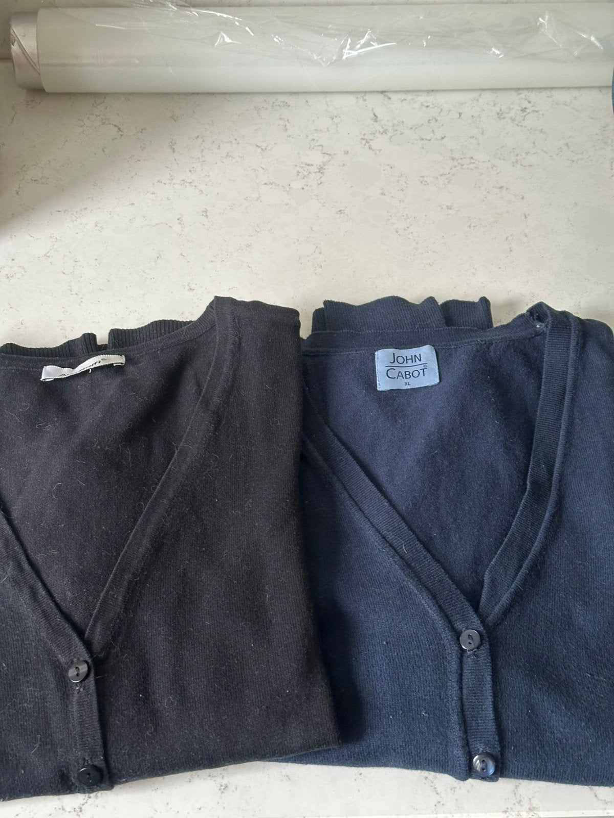 Twee mooie damesvesten merk John Cabot en Anni Rolfi., Ophalen of Verzenden, Gedragen, Maat 46/48 (XL) of groter, Blauw
