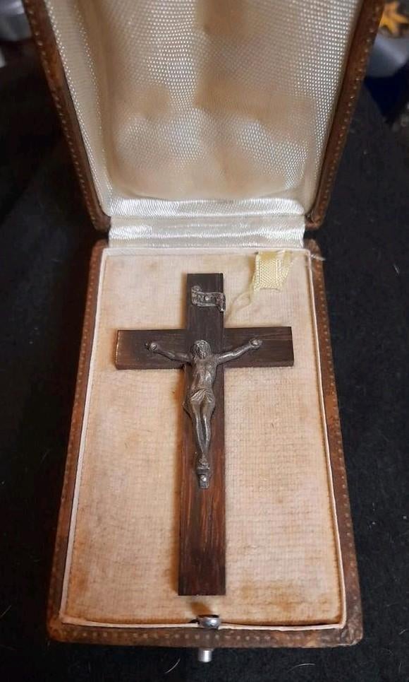 Kruis Christus doosje antiek, Antiek en Kunst, Antiek | Religie, Ophalen of Verzenden