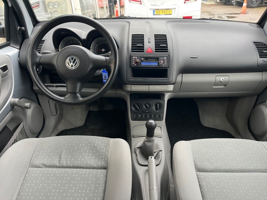 Volkswagen LUPO 1.4 NIEUWSTAAT! 1e eig. 28.080km!!!!, Auto's, Volkswagen, Voorwielaandrijving, 450 kg, Gebruikt, 31 €/maand