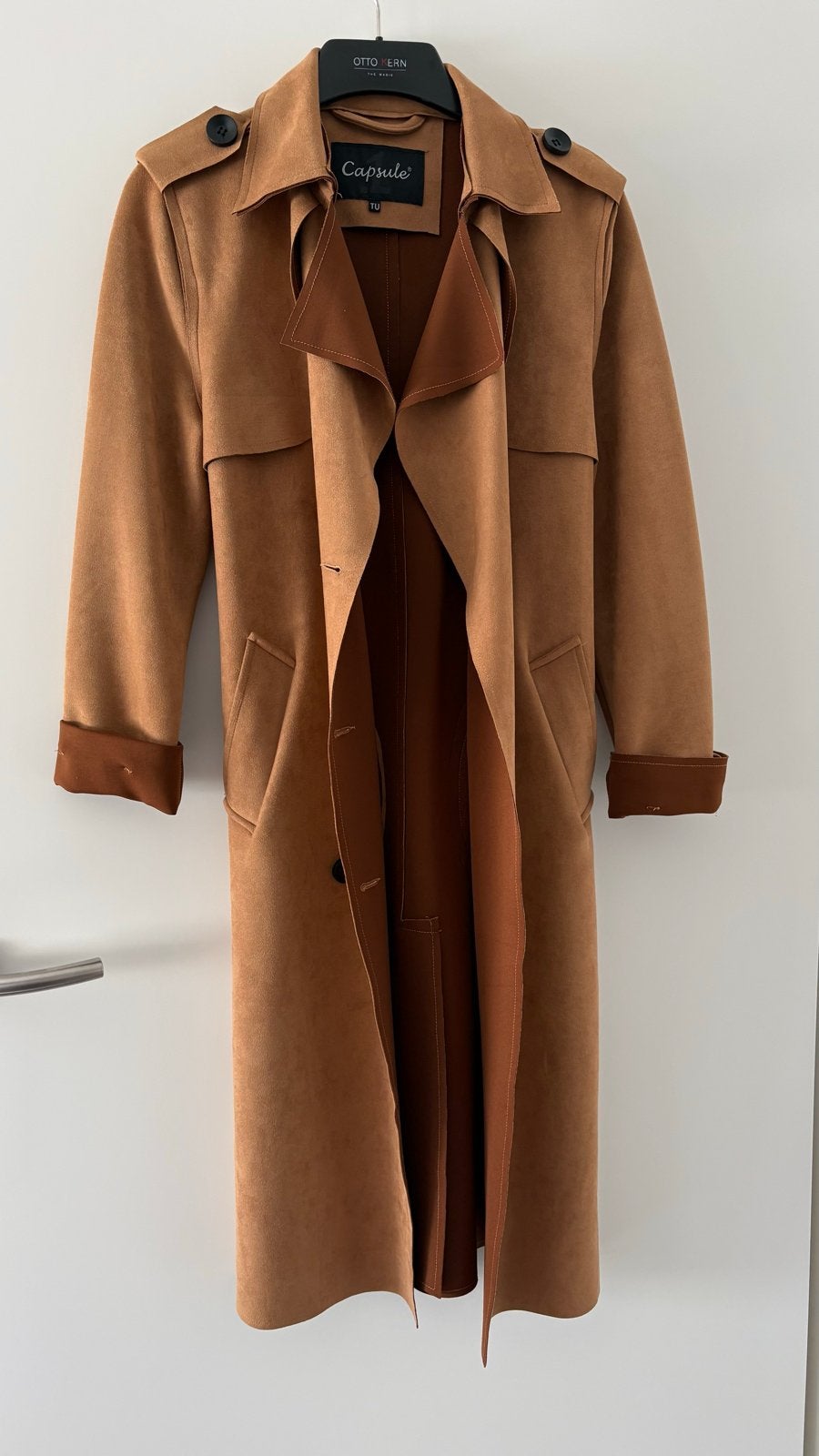 Stijlvolle suède-look trenchcoat - Maat S, Ophalen of Verzenden, Zo goed als nieuw, Maat 36 (S), Bruin