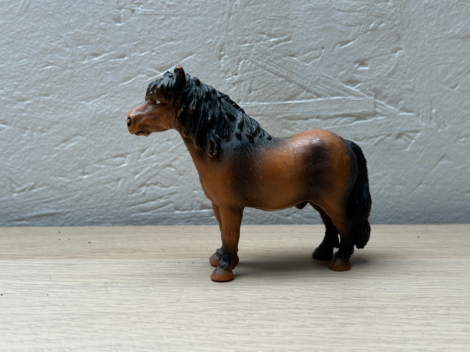 Schleich oude shetlander, Ophalen of Verzenden, Zo goed als nieuw, Paard, Beeldje of Figuurtje