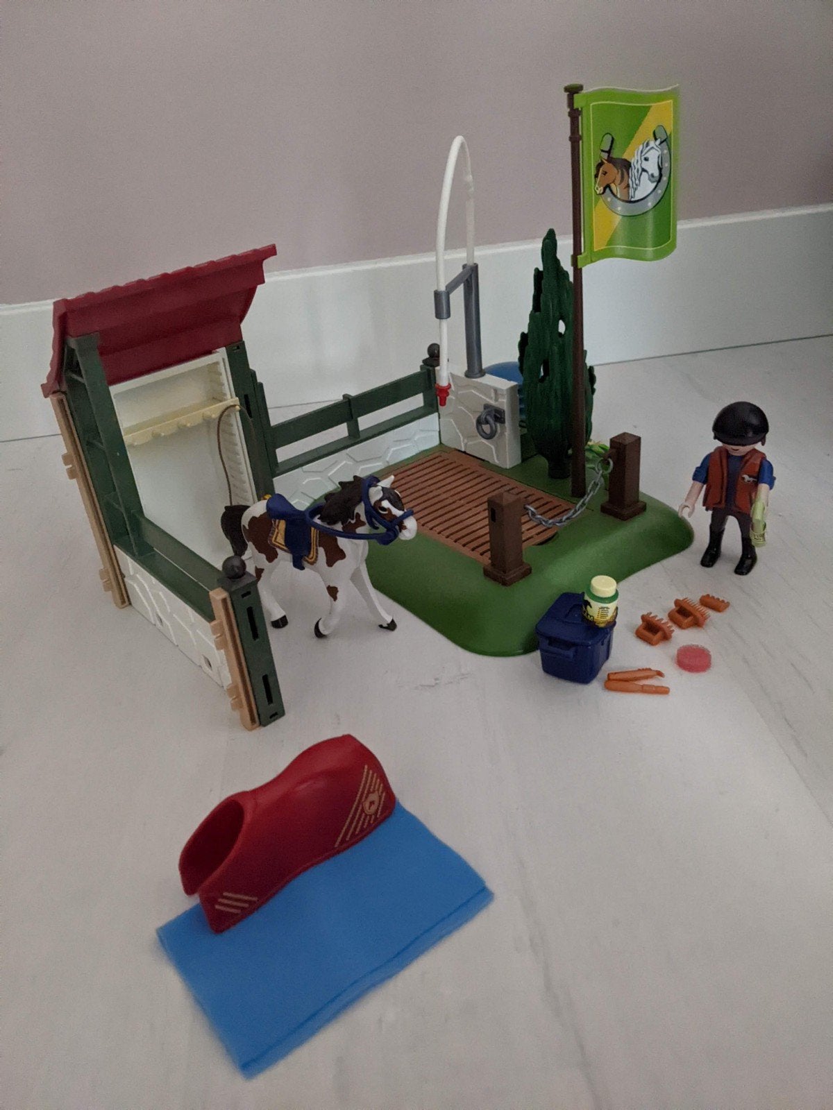 Playmobil paarden wasplaats met waterpomp, Ophalen of Verzenden, Zo goed als nieuw, Complete set