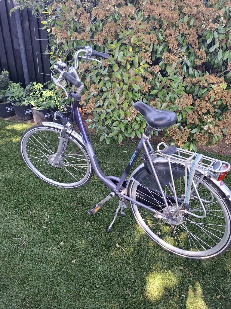 dames- en herenfiets, Ophalen, Gebruikt