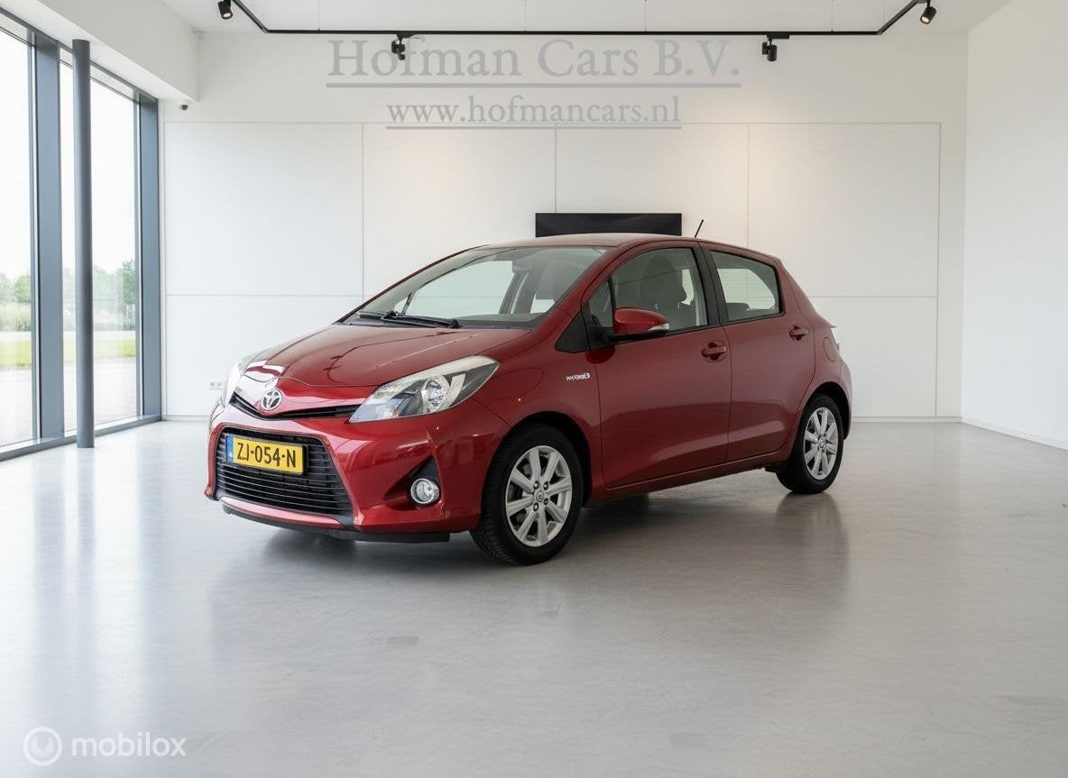 Toyota Yaris 1.5 Full Hybrid Aspiration | Automaat | Camera, Euro 5, Gebruikt, 4 cilinders, 49 €/maand