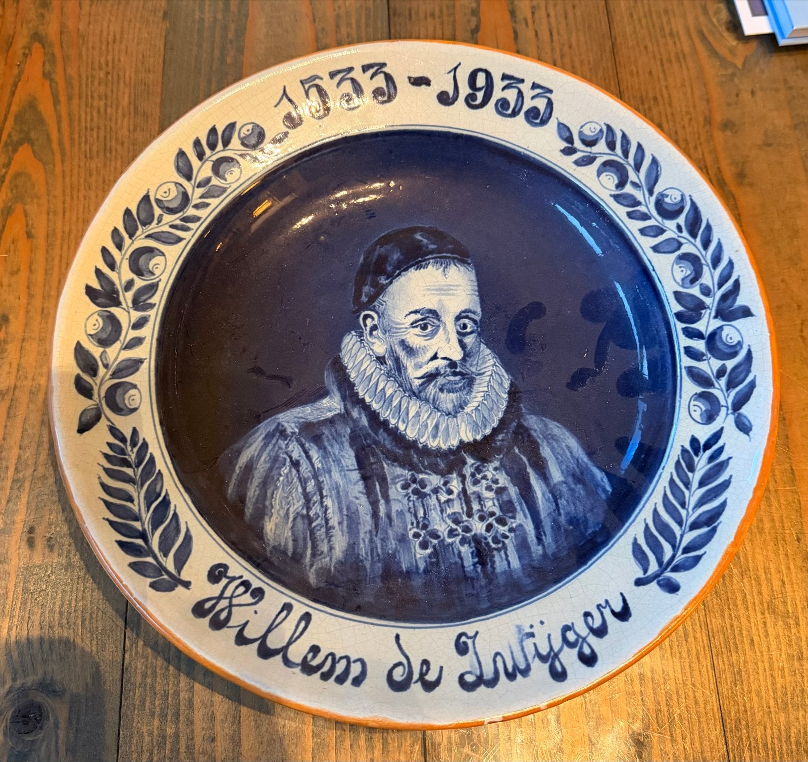 Delfts Blauw wandbord Willem de Zwijger 1533-1933, Antiek en Kunst, Ophalen