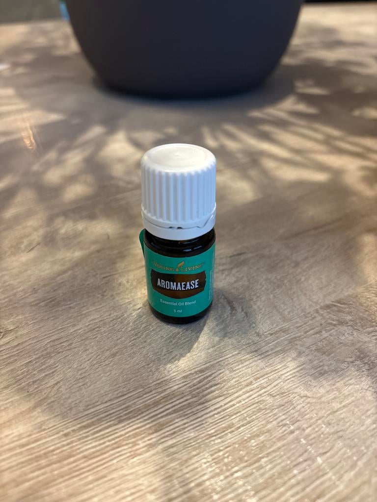 Young Living AromaEase Essentiële Olie 5ml, Sieraden, Tassen en Uiterlijk, Ophalen of Verzenden, Nieuw, Overige typen