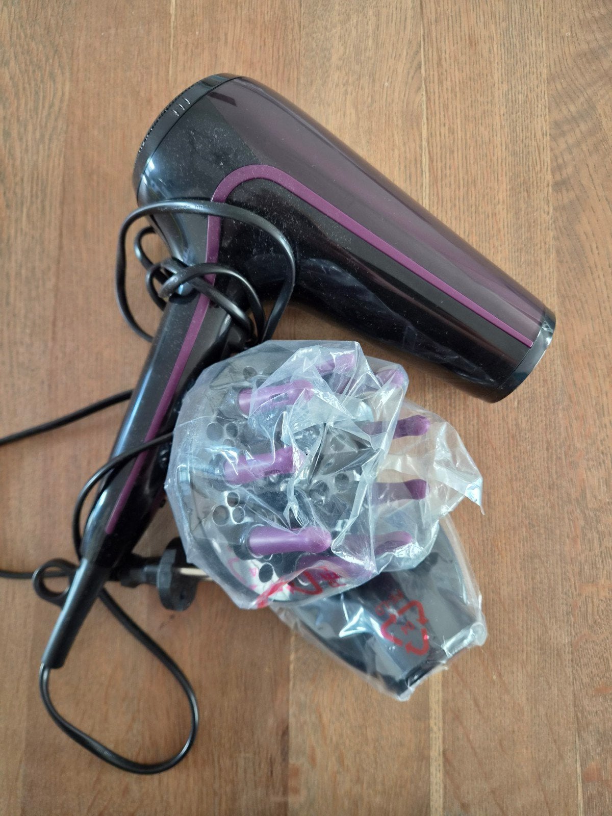Philips Föhn met diffuser en opzetstuk, Ophalen, Gebruikt, Haarverzorging