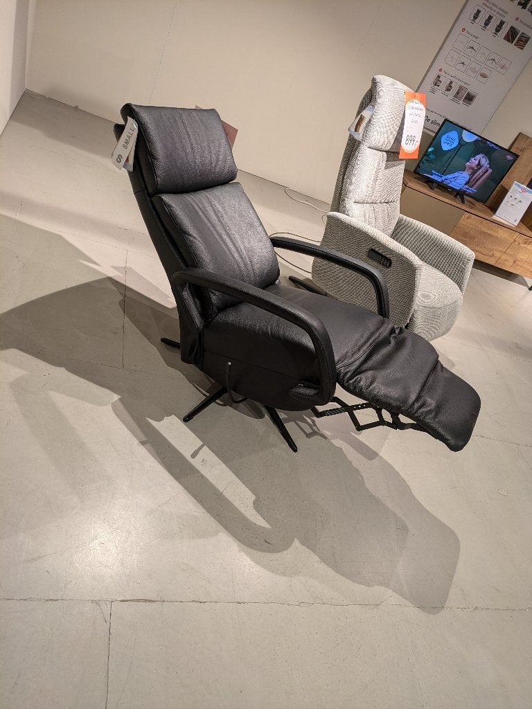 VEEL RELAX FAUTEUILS STERK AFGEPRIJSD, Huis en Inrichting, Fauteuils, Ophalen, MODERN, Leer, Nieuw