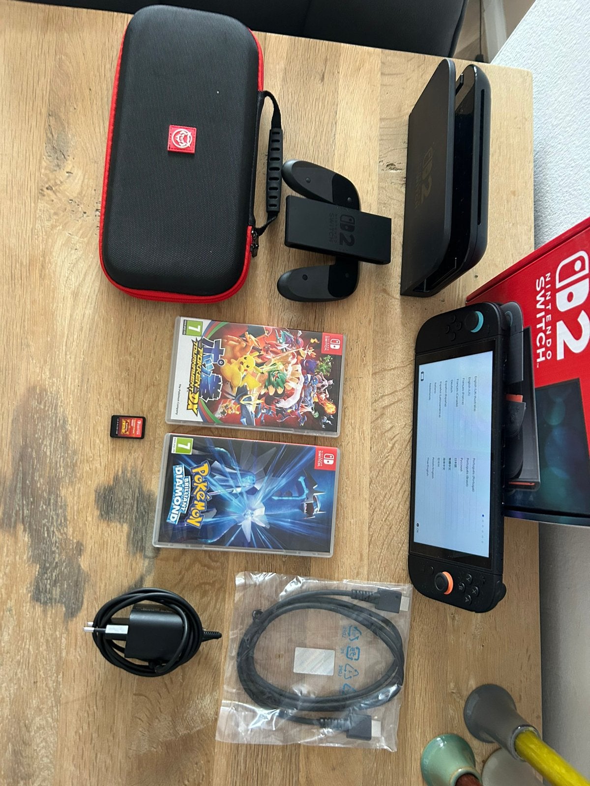 Nintendo Switch 2 + Pokemon en extra’s, Spelcomputers en Games, Ophalen, Met games, Zo goed als nieuw, Switch Original