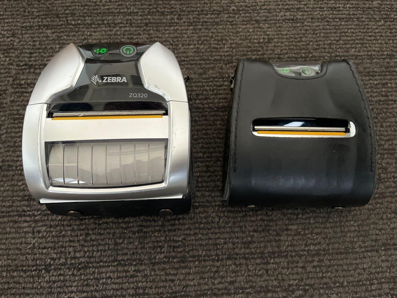 2 stuks Zebra ZQ320 Mobiele Labelprinter met Hoes, Computers en Software, Labelprinters, Ophalen of Verzenden, Gebruikt, Etiket