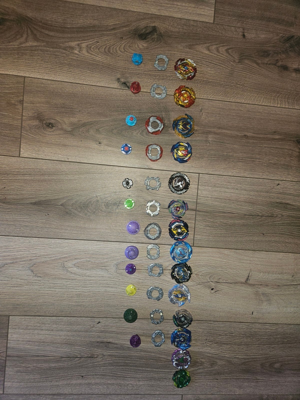 Beyblade Burst Arena + 15 Beyblades + 6 Launchers - Gebruikt, Ophalen of Verzenden, Gebruikt