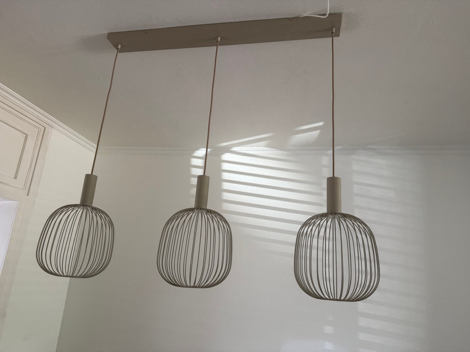 Lamp taupe, Ophalen, Zo goed als nieuw