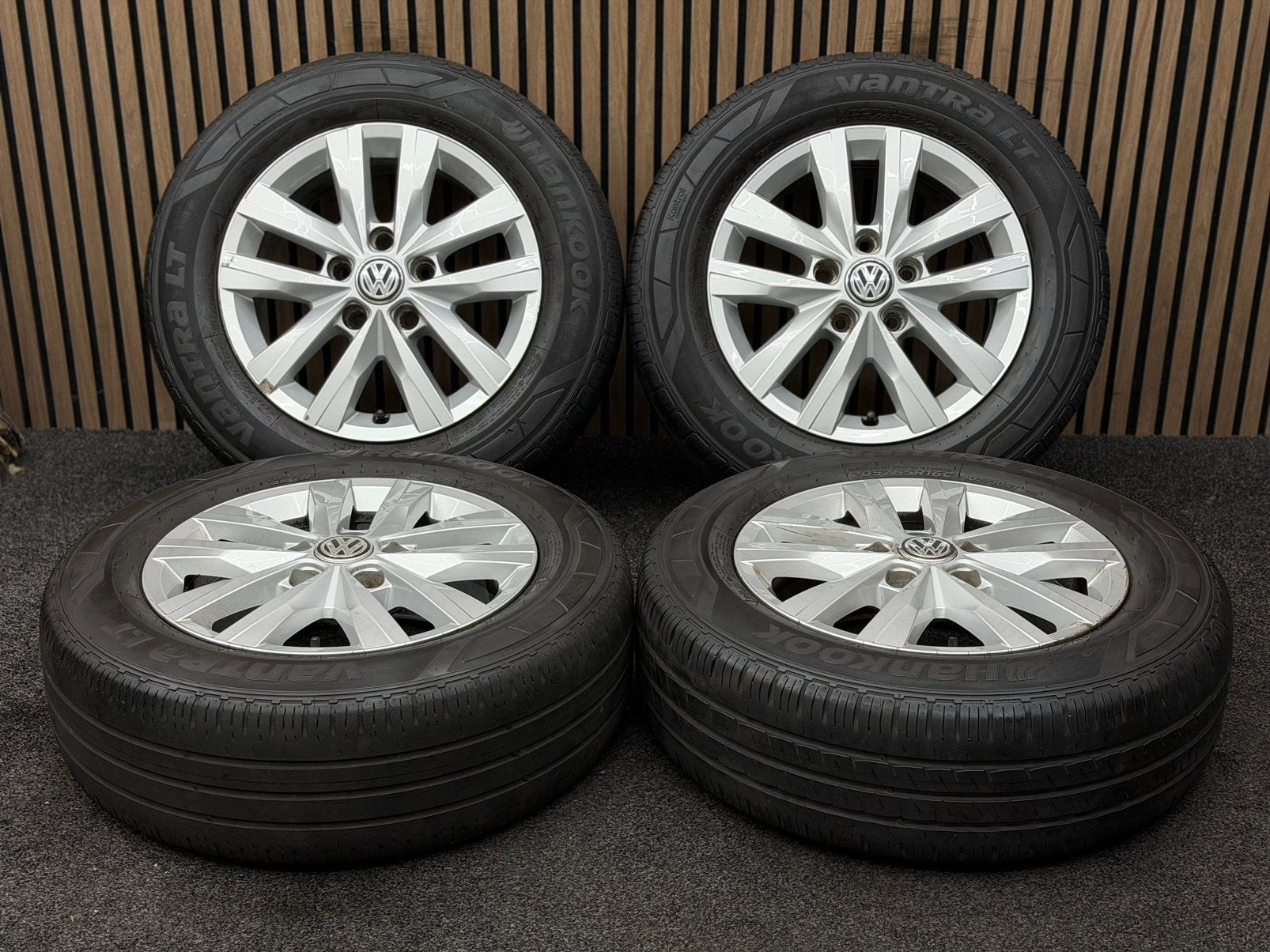 Originele 16 inch VW Transporter T5 T6 Clayton 5x120 Hankook, Ophalen, 16 inch, ., Banden en Velgen