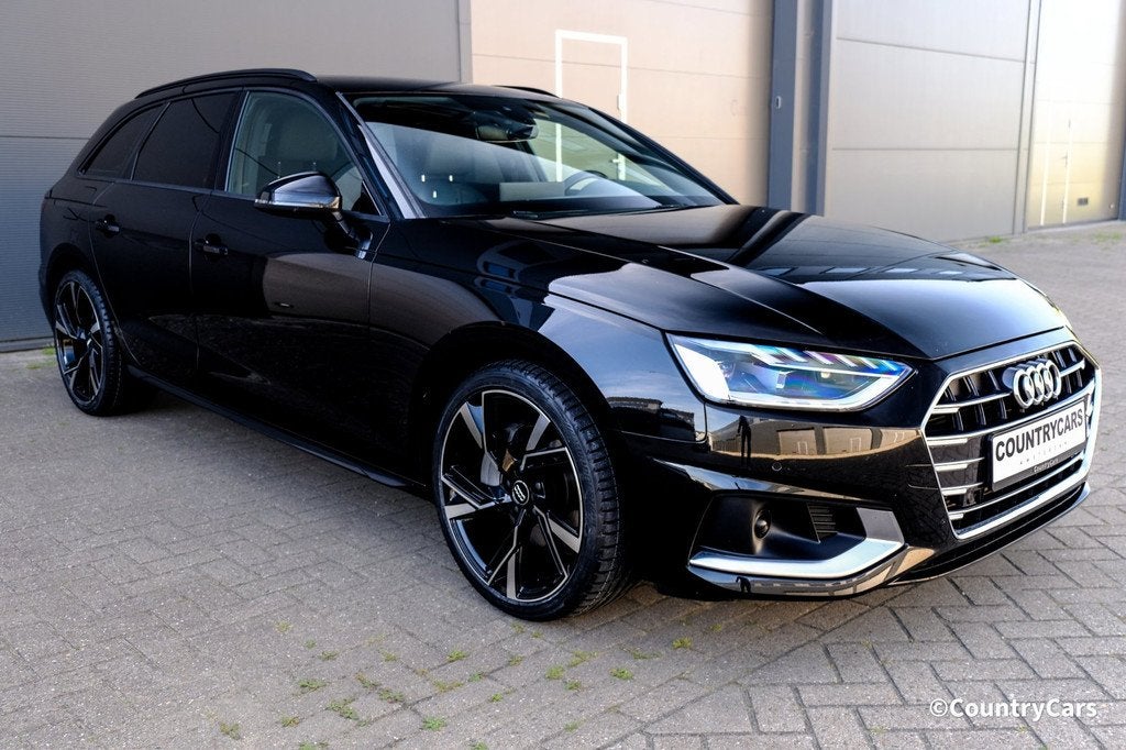 Audi A4 AVANT 40 TFSI S tronic Virtual Camera Keyless Leder, Auto's, Audi, Gebruikt, 4 cilinders, 1984 cc, A4