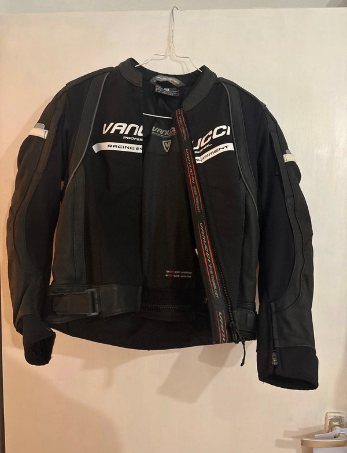 Vanucci ART XIX Dames Motorjas Maat 36 Zwart, Ophalen of Verzenden, Tweedehands, Dames, Jas | textiel