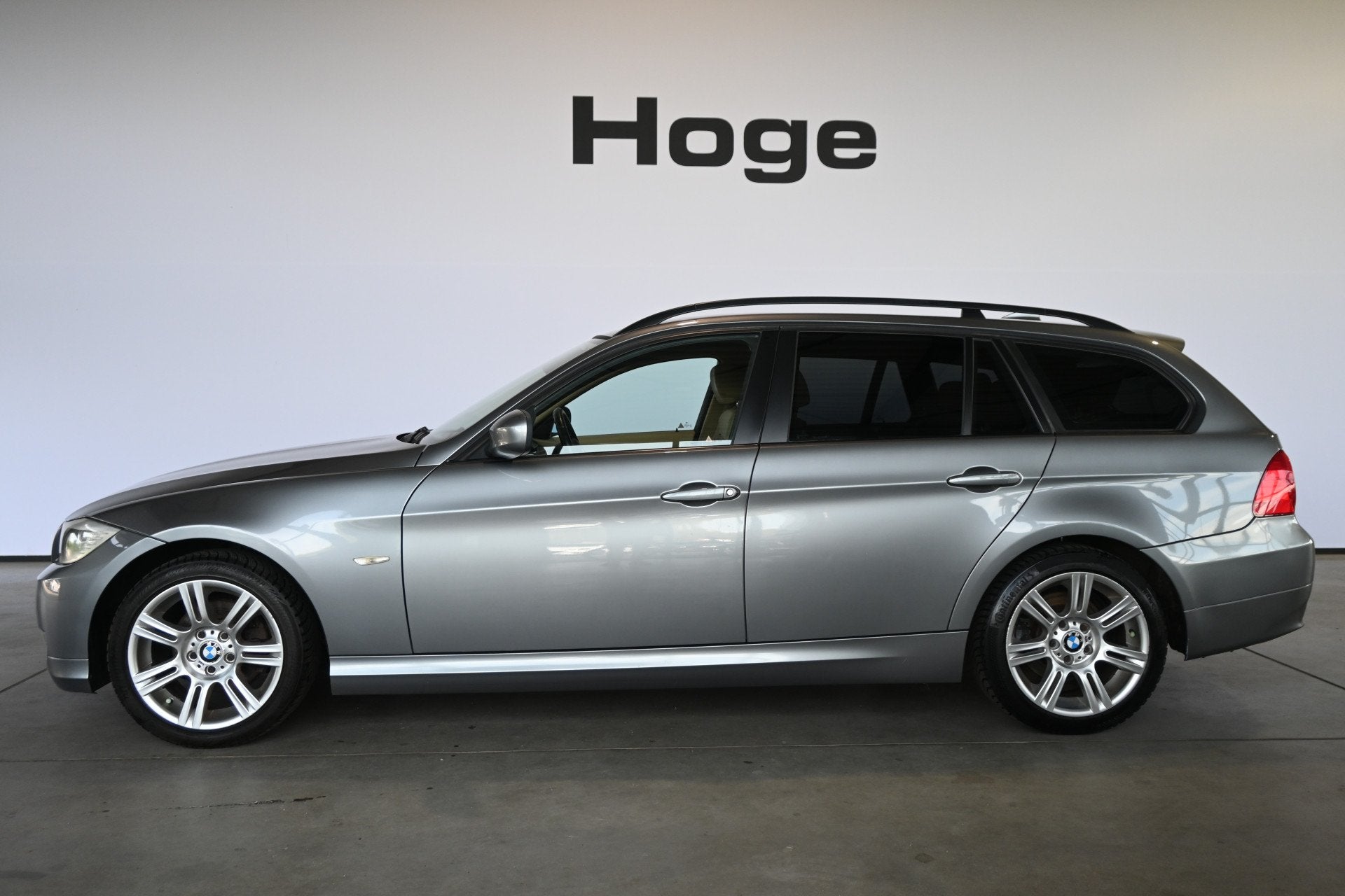BMW 3 Serie Touring 316i Business Line Climate Leder Cruise, Auto's, Achterwielaandrijving, Gebruikt, 1599 cc, 4 cilinders