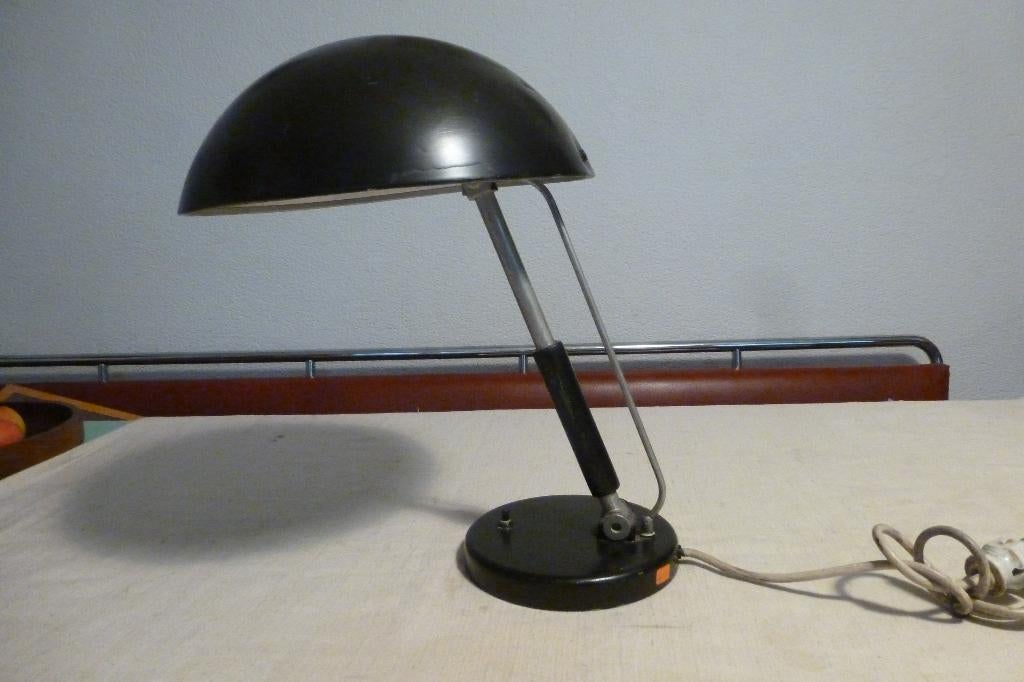 TAFELLAMP,BAUHAUS,KARL TRABERT ,1900-20,SCHANZENBACH LAMPE, Ophalen of Verzenden