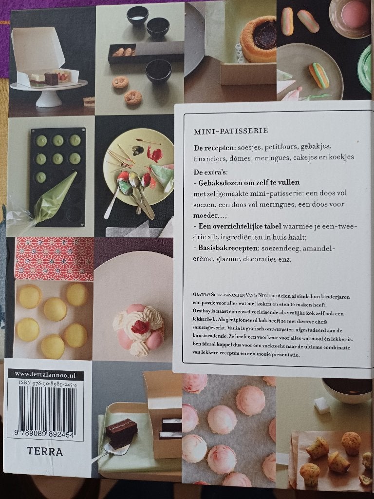 Vania Nikolcic Mini-patisserie hardcover 9789089892454 HC, Ophalen of Verzenden, Gelezen, Vania Nikolcic, Nederland en België
