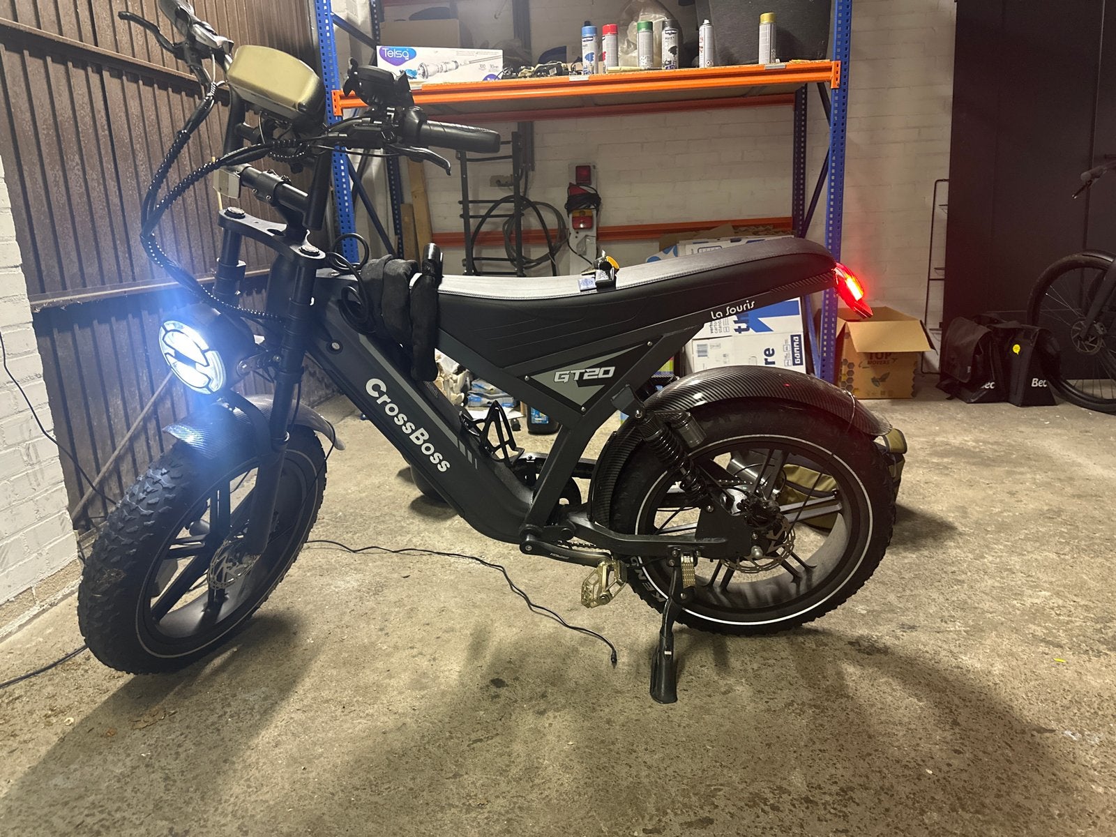 Fatbike GT20 met lader,stepjes,gashendel of ruilen gt2000, Minder dan 30 km per accu, Gebruikt, Minder dan 47 cm, Ophalen