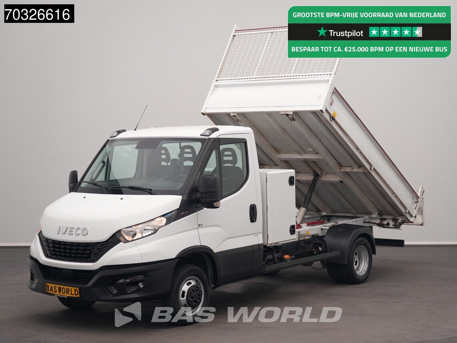 Iveco Daily 35C16 3.0L Kipper met Kist Dubbellucht 3,5t Trek, Auto's, Stof, Gebruikt, Euro 6, 4 cilinders