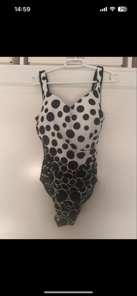Miraclesuit Badpak Zwart Wit Stippen Maat 38/40, Ophalen of Verzenden, Zo goed als nieuw, Zwart, Badpak