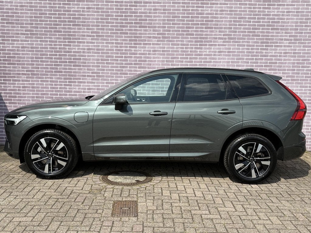 Volvo XC60 2.0 T6 Plug-in hybrid AWD Essential | Gratis Trek, Auto's, Volvo, Automaat, Gebruikt, Euro 6, 4 cilinders
