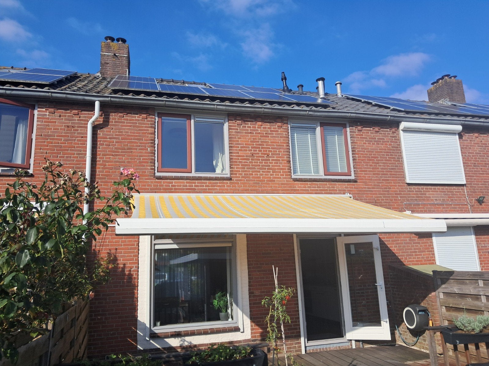 Elektrisch zonnescherm knikarmscherm 4,6 m x 3 m geel, Tuin en Terras, Ophalen, Gebruikt, 450 cm of meer, Elektrisch