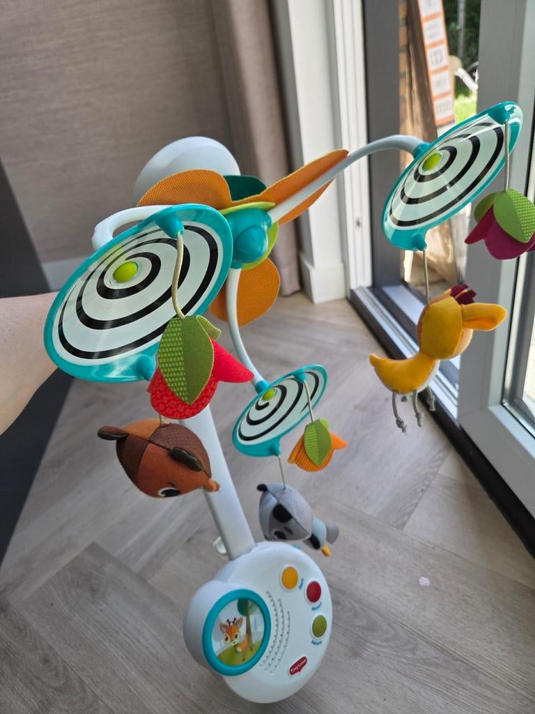 Tiny Love Boxmobiel - Zo goed als nieuw, Kinderen en Baby's, Speelgoed | Babyspeelgoed, Ophalen, Zo goed als nieuw, Mobiel, Met geluid
