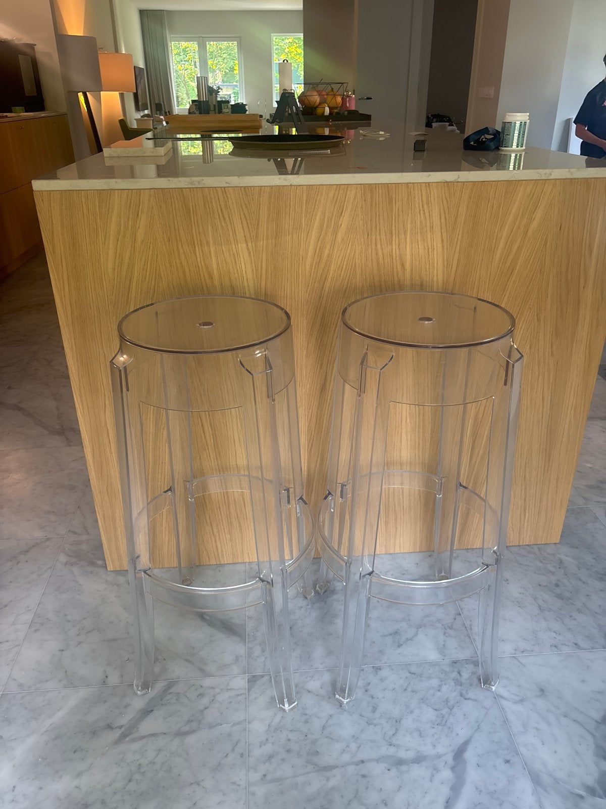 Set van 2 Kartell Charles Ghost krukken - Transparant, Huis en Inrichting, Barkrukken, Zo goed als nieuw, 60 tot 90 cm, Kunststof