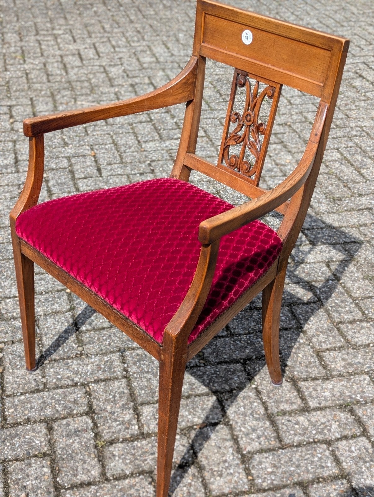 Antieke iepenhout   Hollandse armstoel €25., Ophalen