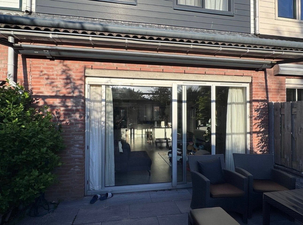 GRATIS Ruime aluminium schuifpui met dubbelglas, Ophalen, Gevelraam of Ruit, Gebruikt, 160 cm of meer