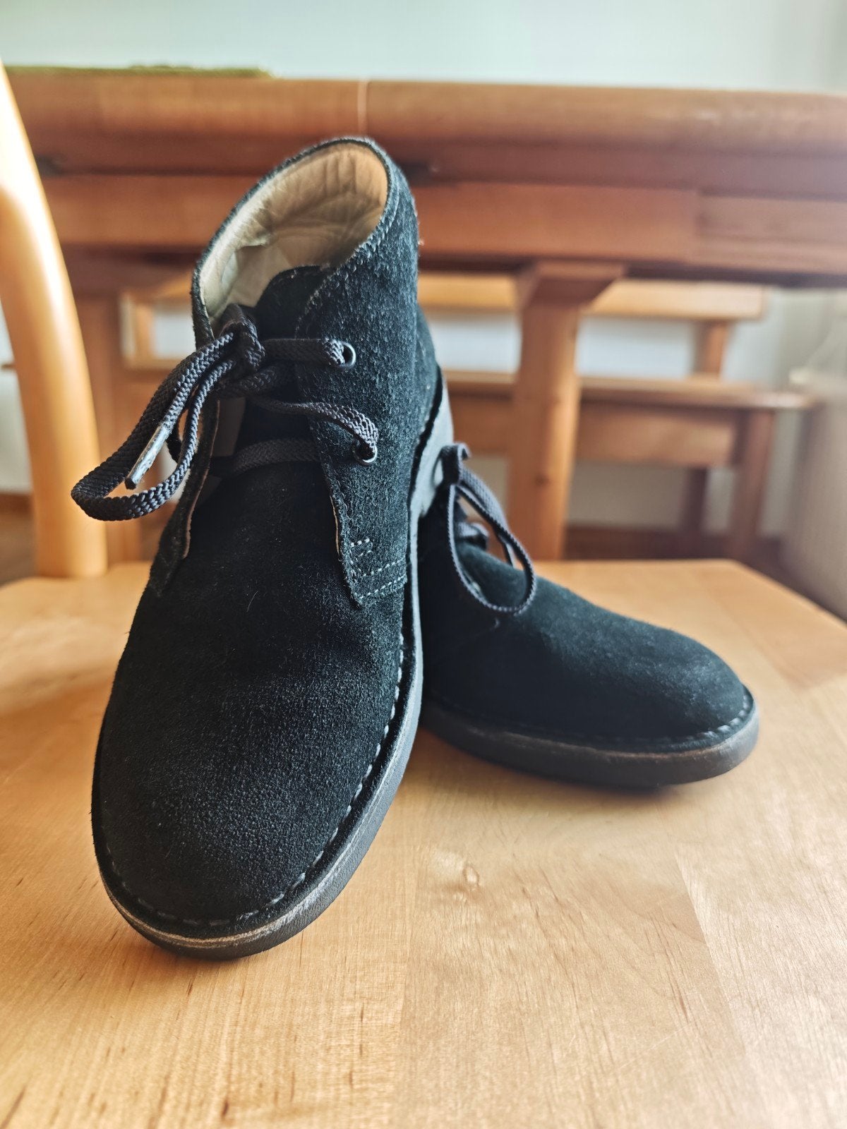 Clarks Originals Desert Boots Zwart Suède Maat 31.5, Jongen of Meisje, Schoenen, Ophalen of Verzenden, Zo goed als nieuw