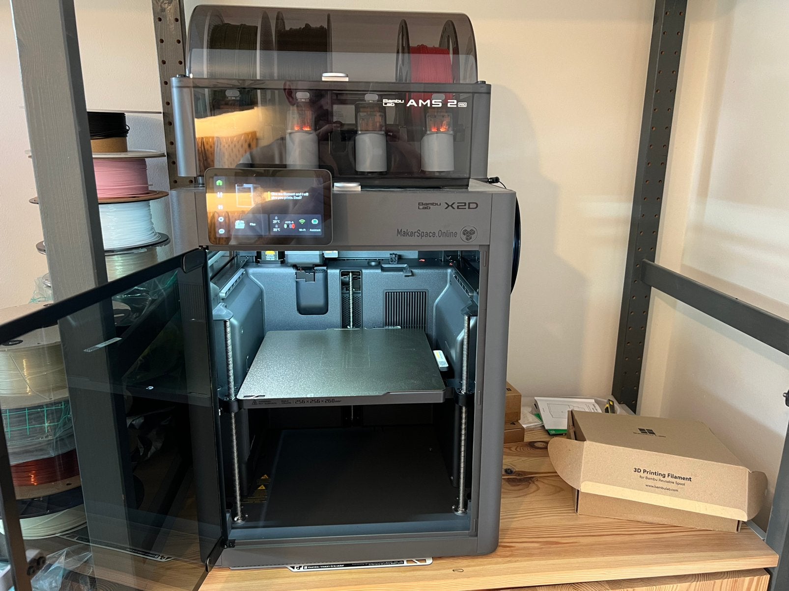 Bambu Lab X2D + AMS 2 Pro combo, Computers en Software, 3D Printers, Ophalen, Ingebouwde Wi-Fi, Zo goed als nieuw, Filament