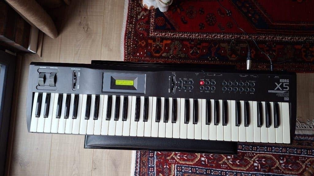 Korg X5 Synthesizer - Goed werkende staat, Korg, Ophalen of Verzenden, Met midi-aansluiting, 61 toetsen