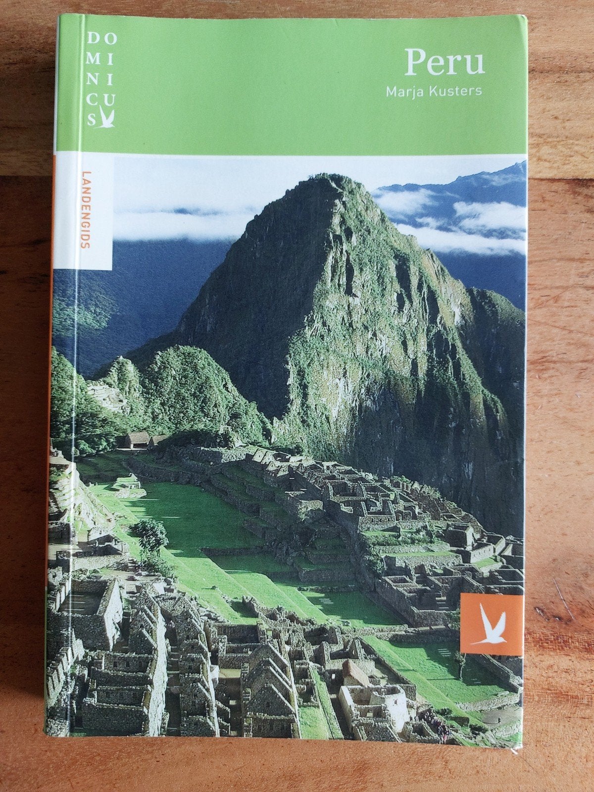 Dominicus Peru Reisgids - Ontdek de mystiek van Peru, Boeken, Overige merken, Ophalen of Verzenden, Reisgids of -boek, Marja Kusters