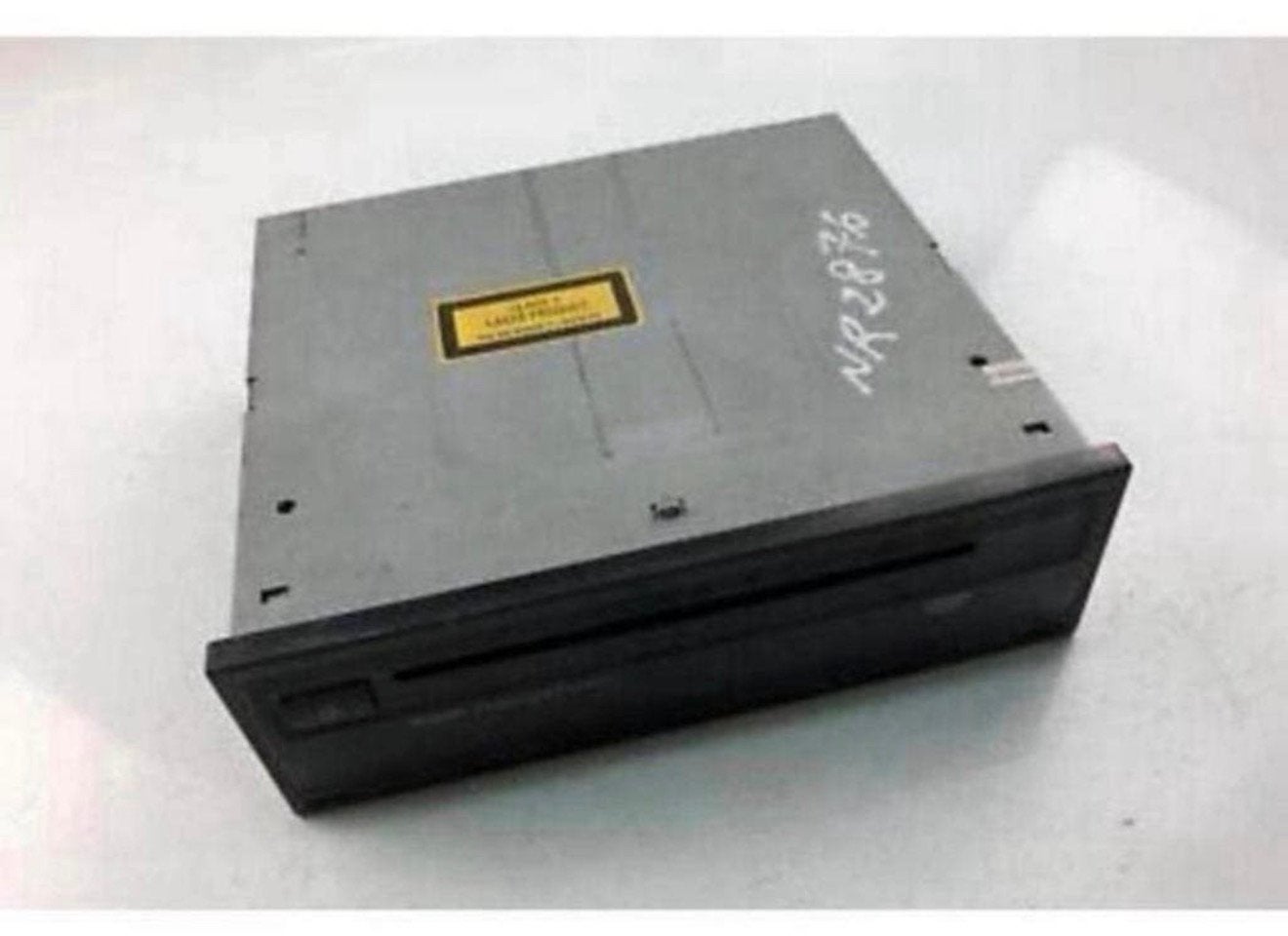 VW Audi Q7 A4 A6 A8 DVD navigation unit 2001-2011 navigatie, M, Ophalen of Verzenden, Zo goed als nieuw, M
