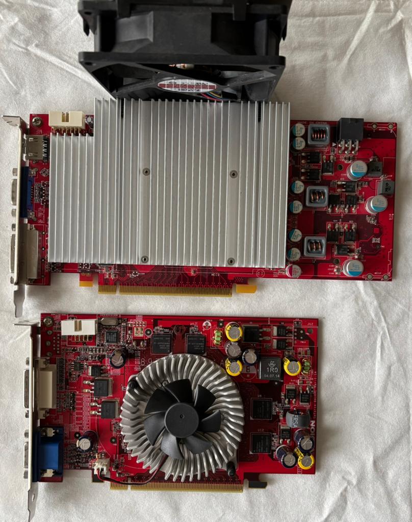 Set Retro Medion NVIDIA GeForce PCIe videokaarten, Computers en Software, Videokaarten, Ophalen of Verzenden, Gebruikt, Nvidia
