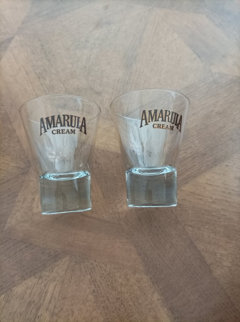2 Amarula glazen, Ophalen of Verzenden, Zo goed als nieuw, Overige typen