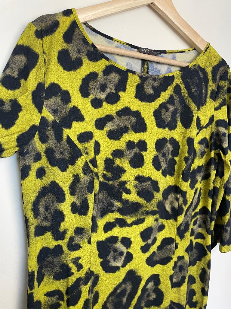 MOQ travelstof jurk maat 44 panterprint geel met zwart, MOQ shop, Info@moqshop.nl, Geel, Maat 42/44 (L)